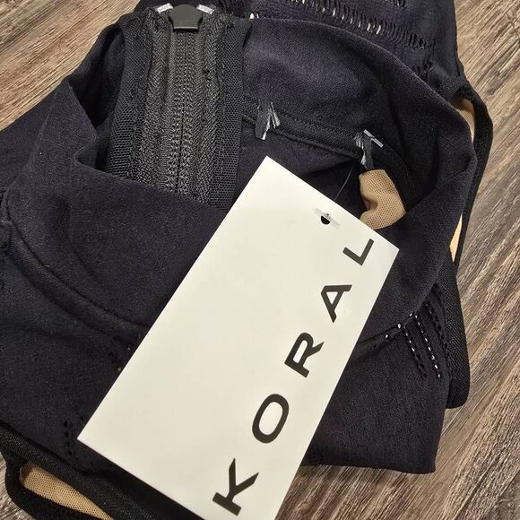 Koral UNAMI MAURI N MOCK NECK CROP TOP Sz S - Picture 2 of 9